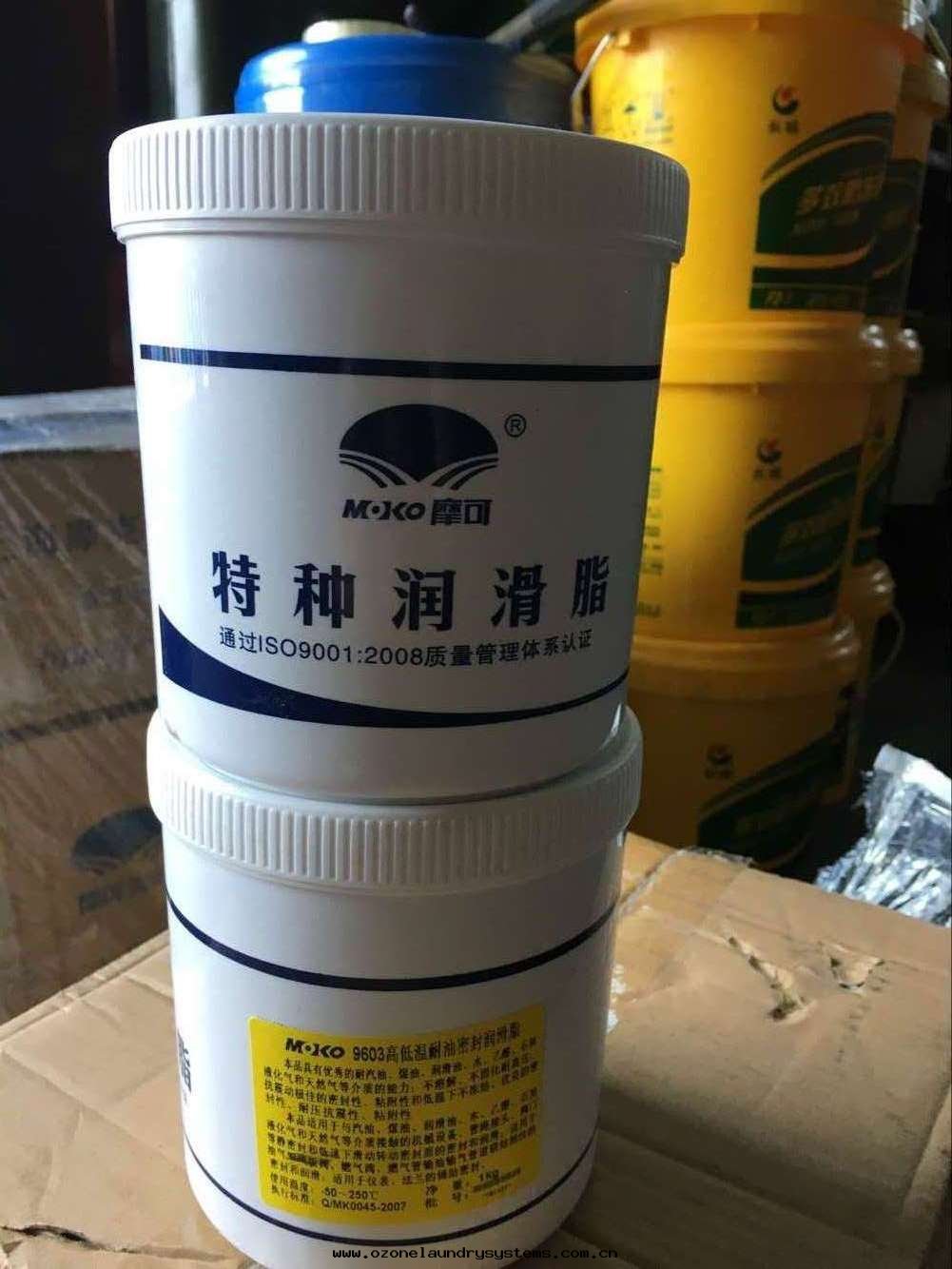 摩可(kě)9603高(gāo)低(dī)温(wēn)耐油密封(fēng)潤滑脂